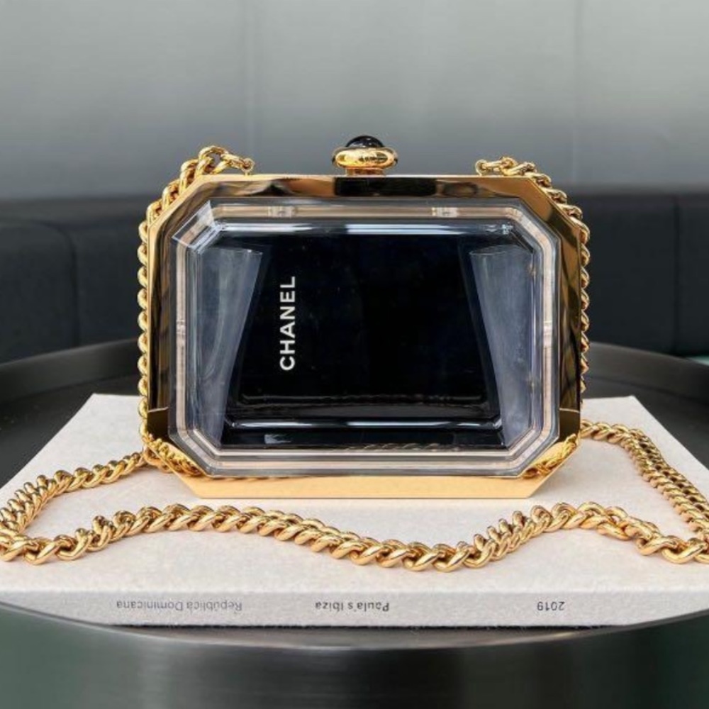 CHANEL RUNWAY BAG
